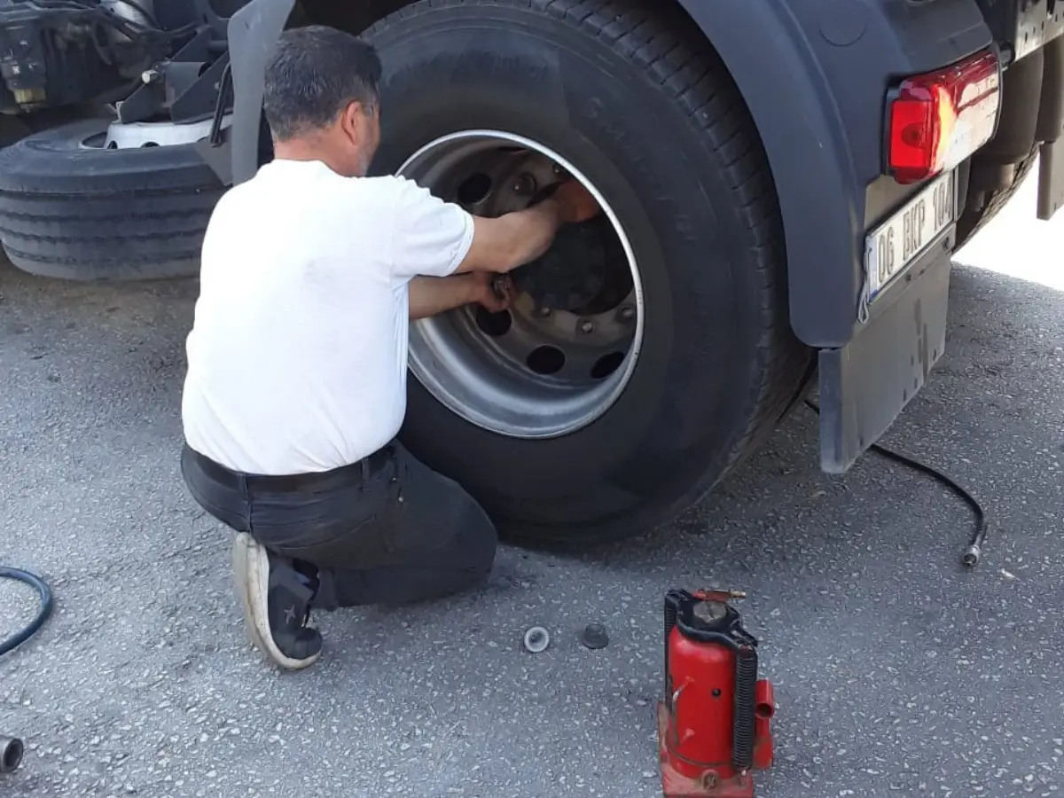 Kilimli Oto Lastikçi